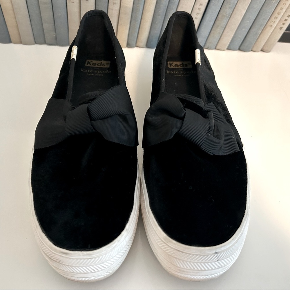 Keds X Kate Spade triple decker velvet black sneakers with bow - size 8